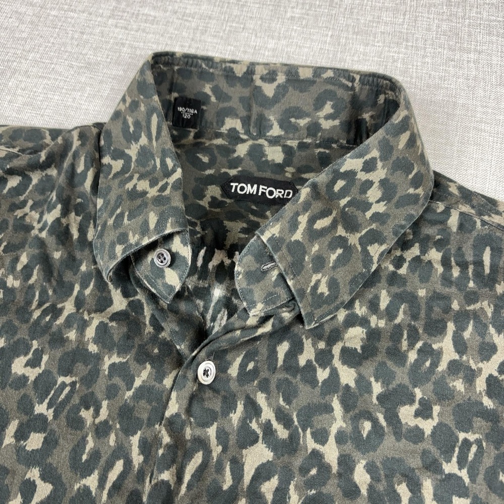 Tom Ford Leopard Print Button Up Shirt Mens 46 Cotton Made in Turkey